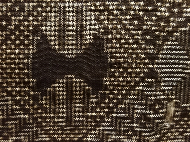 JAPANESE KIMONO / ANTIQUE KIMONO / SILK / DORO OSHIMA TSUMUGI / WOVEN ABSTRACT PATTERN